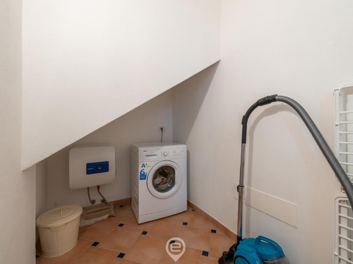 House Federica Apartment Villasimius Exterior photo